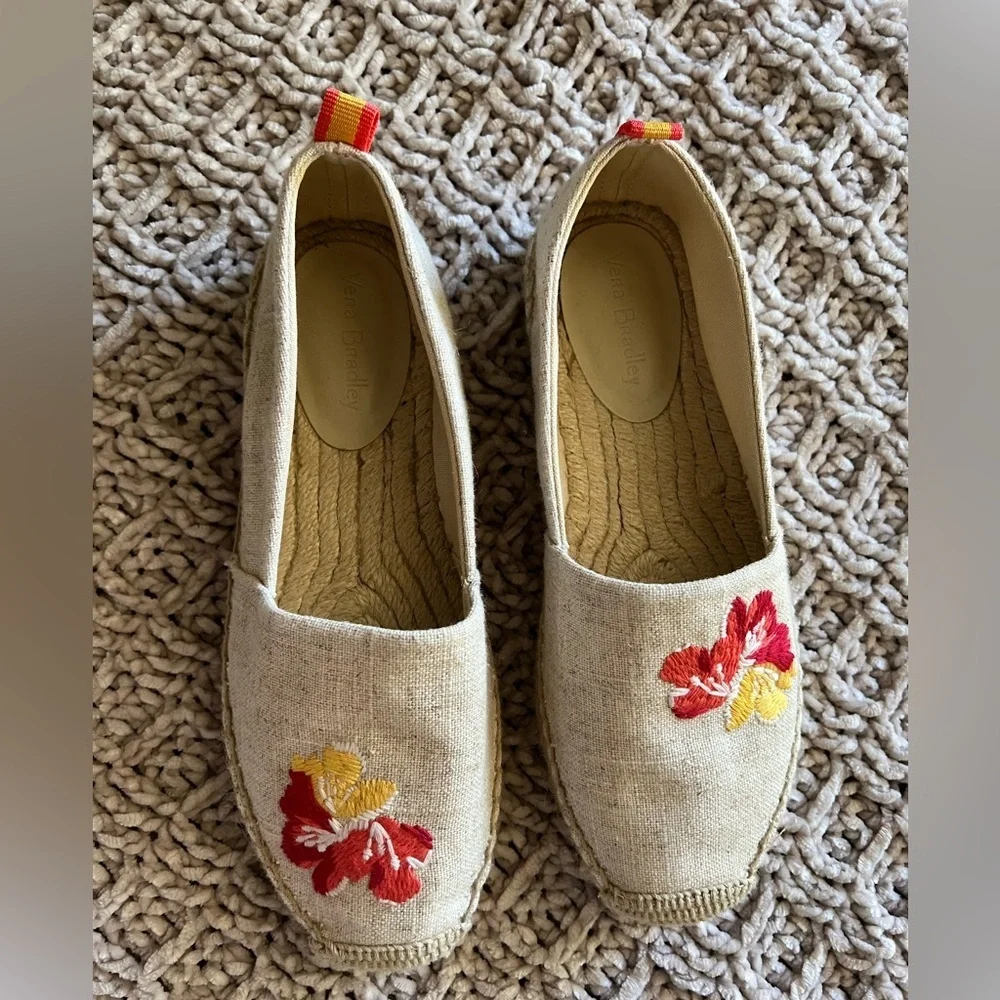 Vera Bradley Dune Embellished Espadrille Sz 8 Embroidered Floral Hibiscus Flats